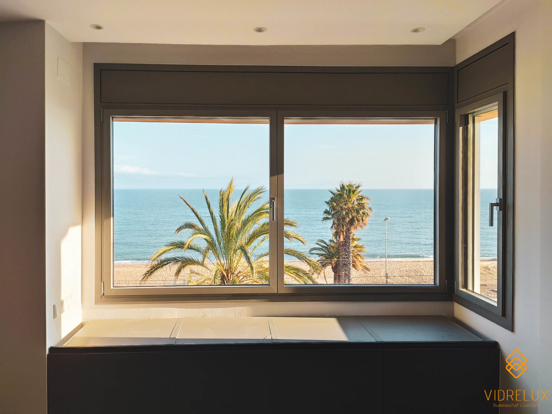 Ventana practicable k-line